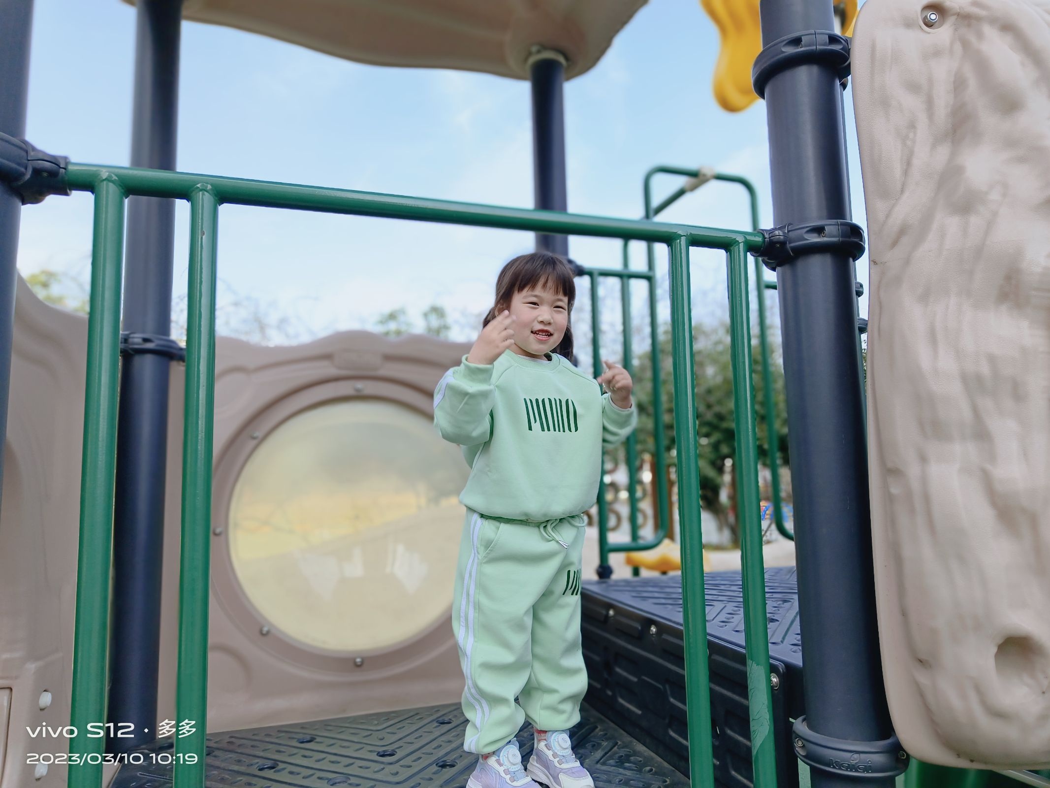 8a6f1b0b3fcc4ee0b32a40a2809f5a16.jpg