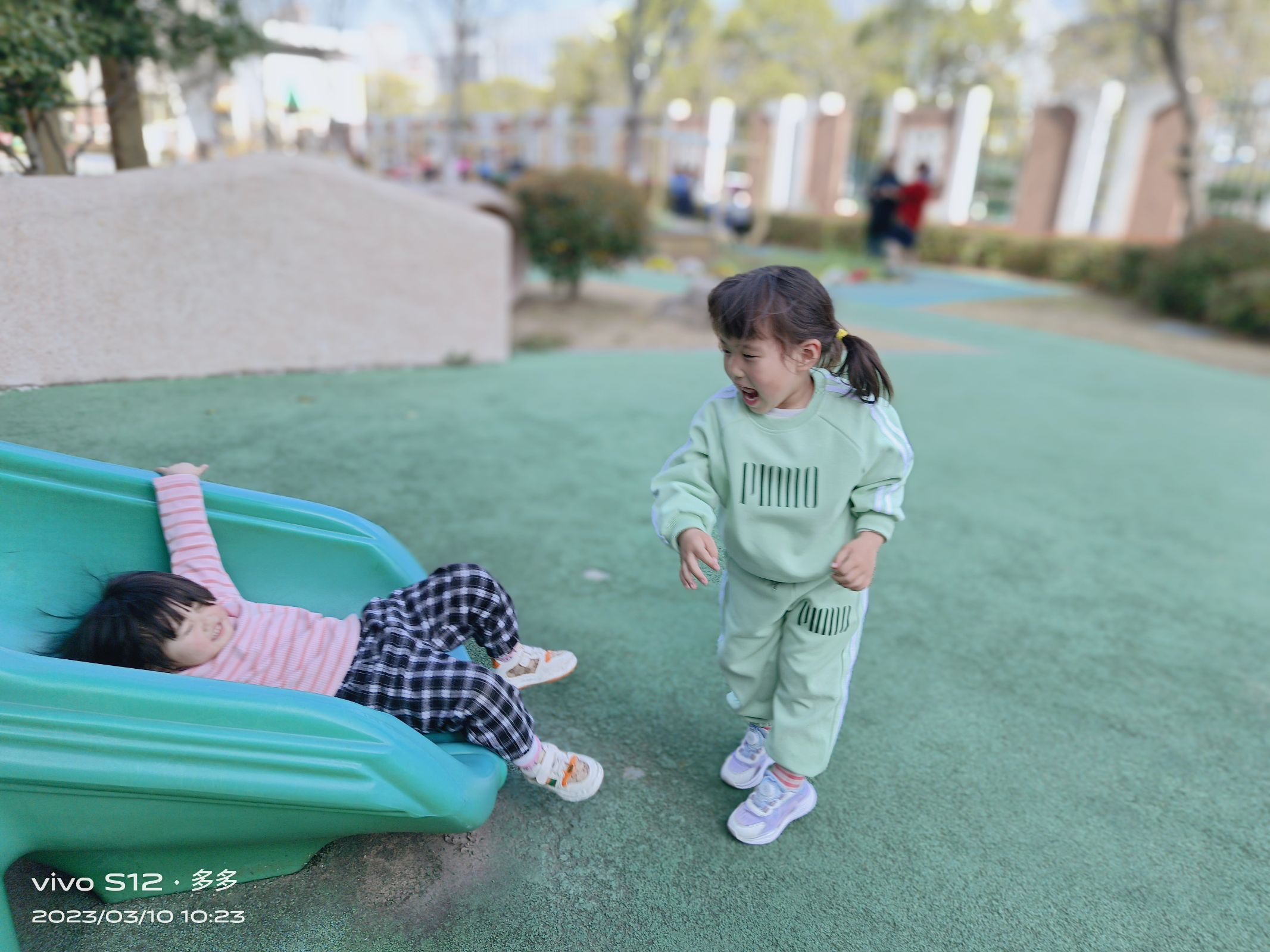 adf0c35f94cc4bf09f76cce158a07e4e.jpg