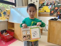 【精彩瞬间】美术活动：笑得露出牙齿的脸