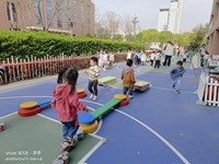 【精彩瞬间】小熊小熊要过桥