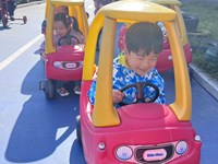 【精彩瞬间】户外活动：骑小车真快乐