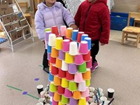 【精彩瞬间】纸杯叠叠乐